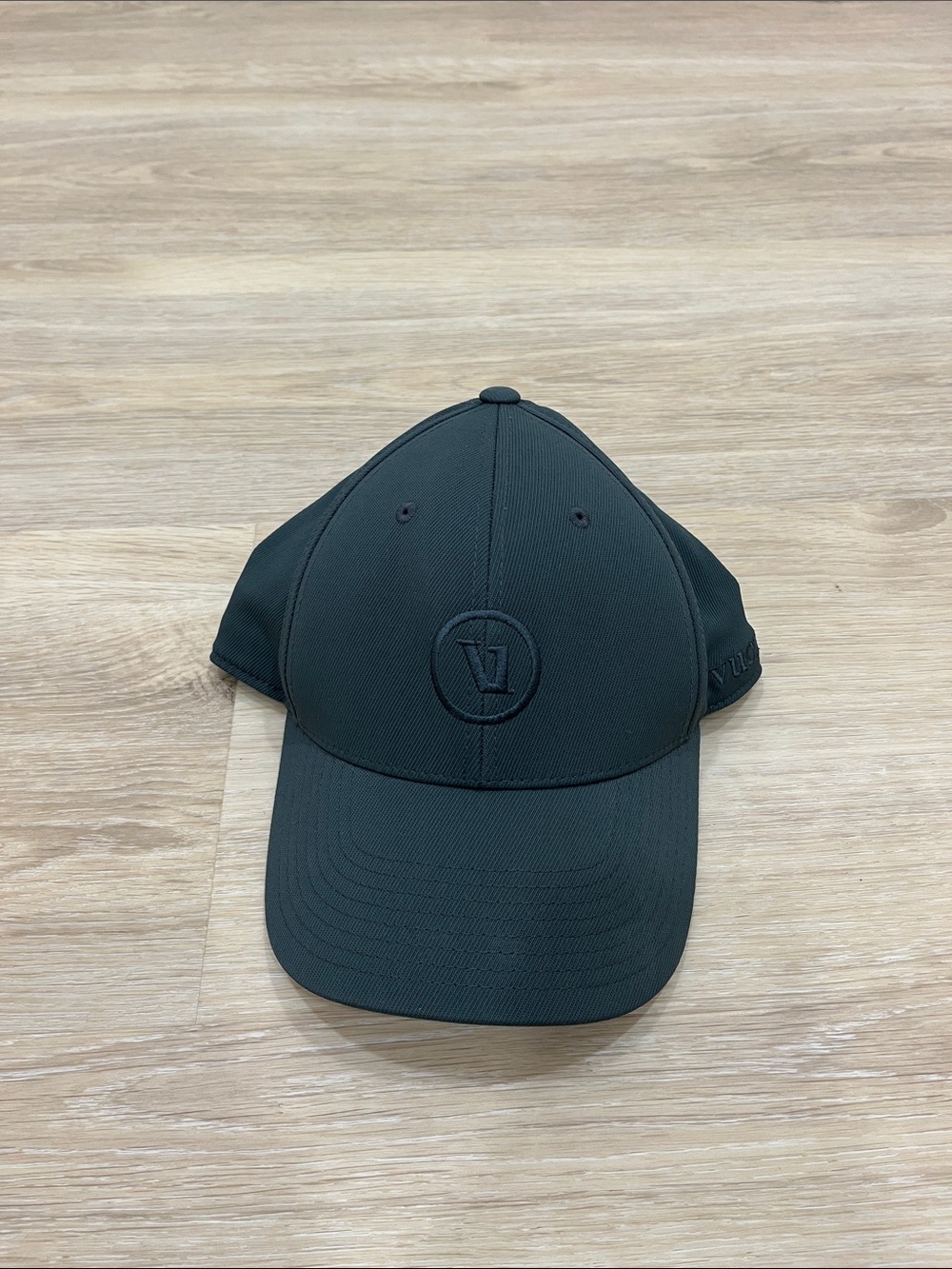 Vuori Signal Golf Hat